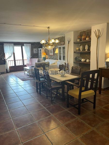 Foto 3d83d736-e143-4899-9540-354667b103f7. Masia a Cava