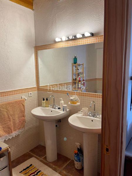 Foto d6c1397e-480d-4f33-bae0-f96299d9485b. Masia a Cava