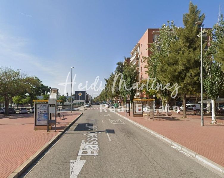 Foto a2d1ad1d-2723-4321-b245-b6f4d9eba3a6. Pis amb calefacció aparcament a Molins de Rei