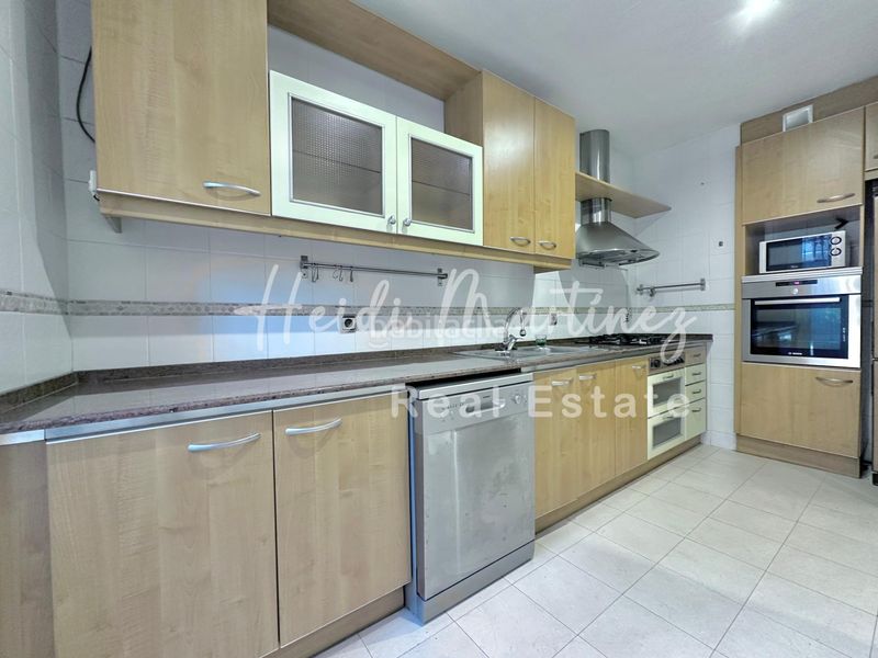 Foto 5438f789-9e7e-43a6-99a9-33280e2afc05. Casa amb calefacció a Molins de Rei
