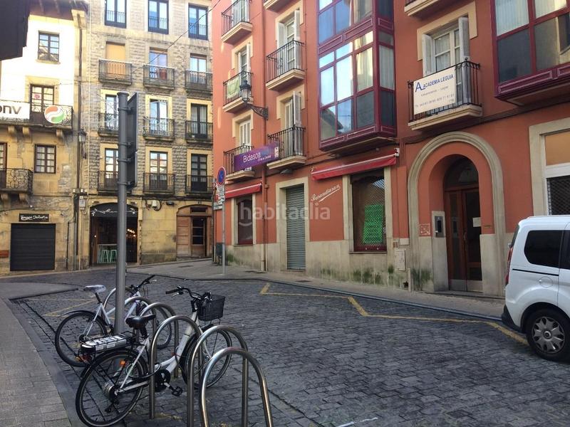 Foto e6dc877b-02e6-45cd-8c34-ae159e44e26f. Rent business premise with heating in Centro - Mendibil - Santiago Irun