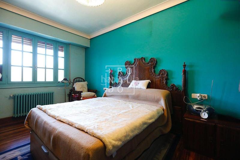 Foto 54e98793-59a6-4a69-b583-c64b1d7b7296. Chalet mit heizung pool in Oiartzun