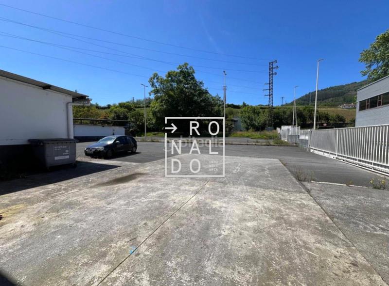 Foto 6eb2a421-cb3b-4b66-a04a-79070481a6de. Fabrikhalle mit heizung in Andoain