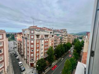Pis  Aldapeta. Piso en irun, paseo colon aldapeta kalea