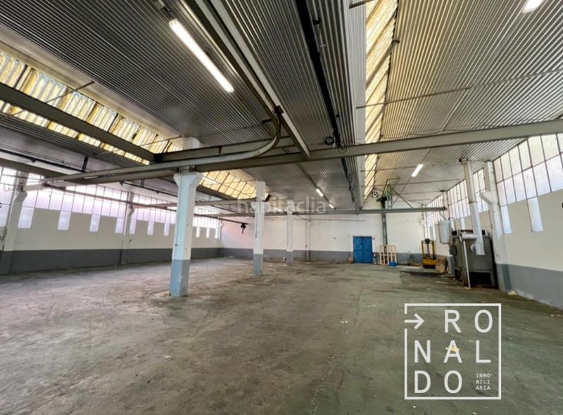 Foto 58d607de-a1e0-4262-9719-4d4f6ffb3a50. Bâtiment à usage industriel dans Bergara