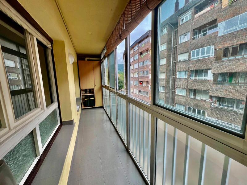Foto 5ce3050b-8ebb-45ae-bbe3-ca0a72f5744e. Piso  , artía en Azken Portu - Behobia Irun