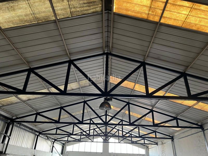 Foto e3ff7587-ba3d-4a09-988e-d6ba328c5445. Nau industrial a Lezo