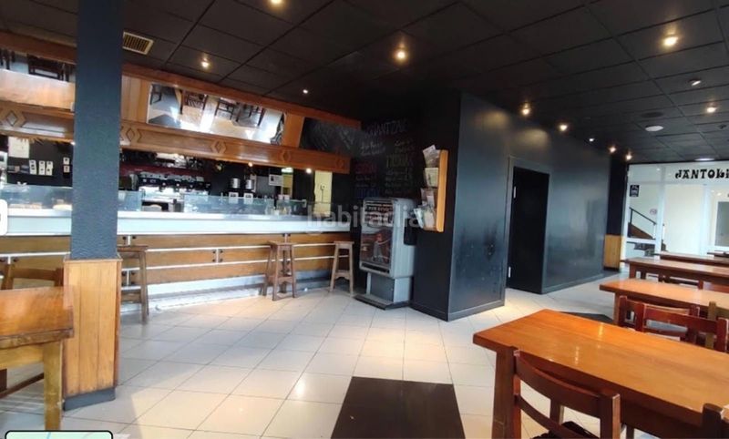 Foto e1a7227c-35fa-44c9-8ab4-c293139d5982. Local comercial a Deba