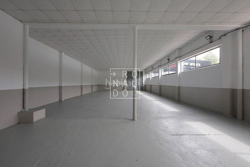 Foto d0a230f9-b20c-4335-bade-19a27aa87da4. Nau industrial a Andoain