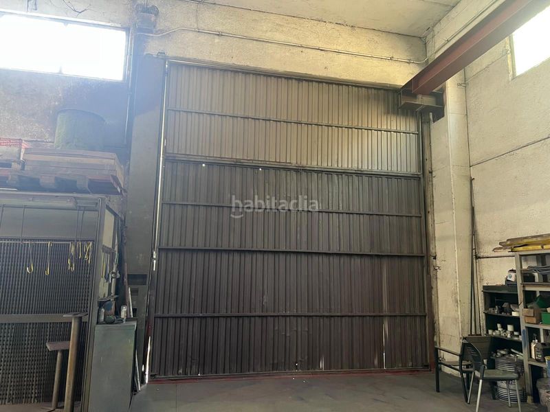 Foto b703bd39-1f94-4721-bc2d-4710ccbaf98a. Nau industrial a Idiazabal