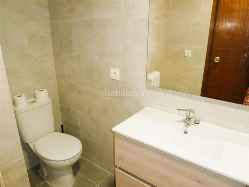 Foto 272e1a74-0e78-4580-b300-0fd8da752e14. Rent flat with heating in Barañáin / Barañain