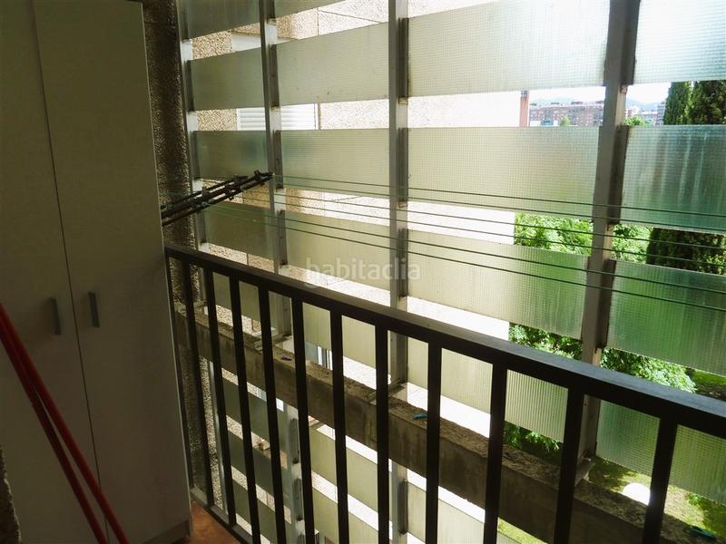 Foto 446bcc5d-221f-4c18-b0e3-89183017a227. Rent flat with heating in Barañáin / Barañain