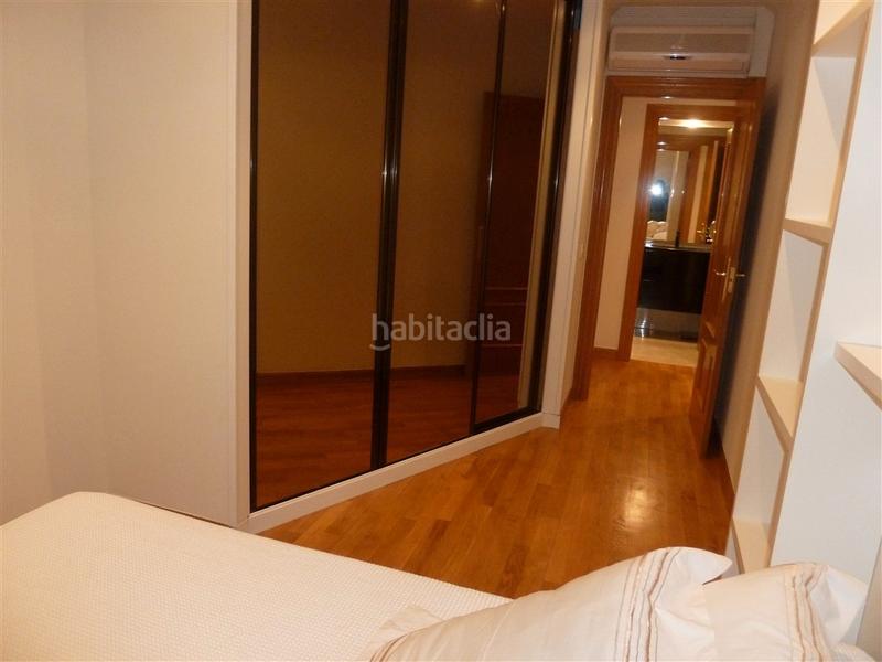 Foto 117f4462-5828-4867-8d5e-e00a0fe6af44. Affitto duplex con camino riscaldamento in Casco Antiguo Pamplona / Iruña