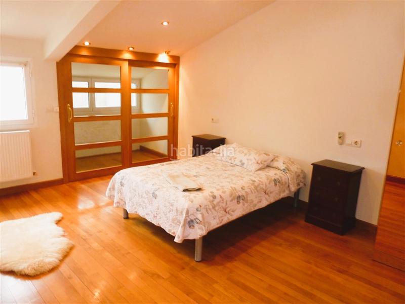 Foto 2552e568-9bee-4e33-a096-f1bcdb11c25f. Affitto duplex con camino riscaldamento in Casco Antiguo Pamplona / Iruña