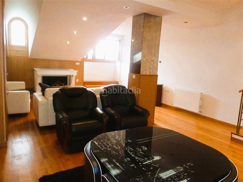Foto 27c5f4bf-c950-4b77-becb-ad5dad39fb57. Lloguer dúplex amb xemeneia calefacció a Casco Antiguo Pamplona / Iruña