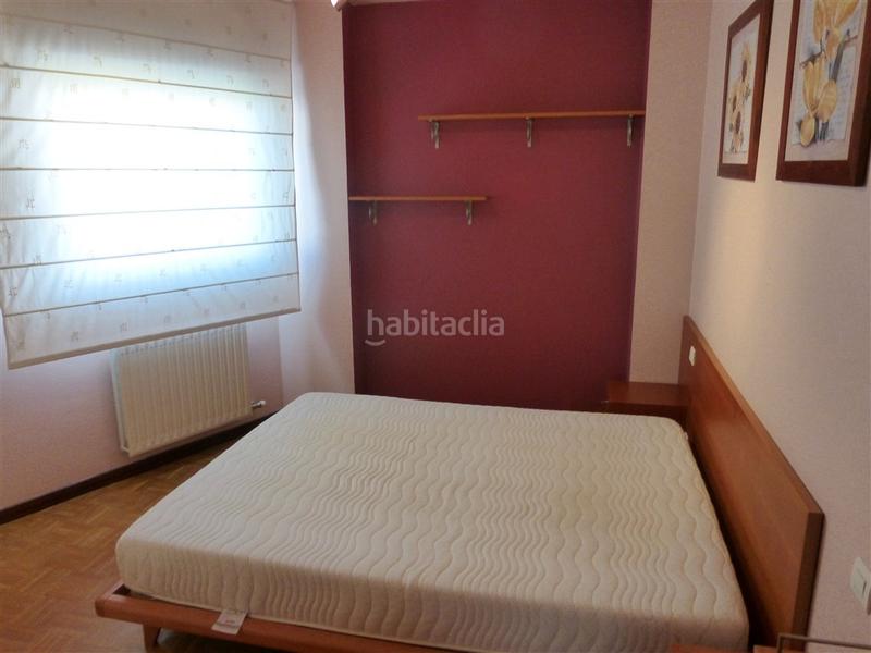 Foto 3c4b804d-66e7-4585-893a-e1864f6c260f. Pis amb calefacció aparcament a Zizur Mayor / Zizur Nagusia