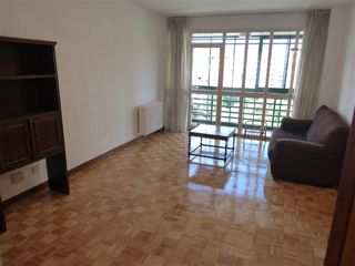 Location Appartement  Calle pintor asarta. Piso en alquiler en pintor asarta, iturrama, con terraza, prepar