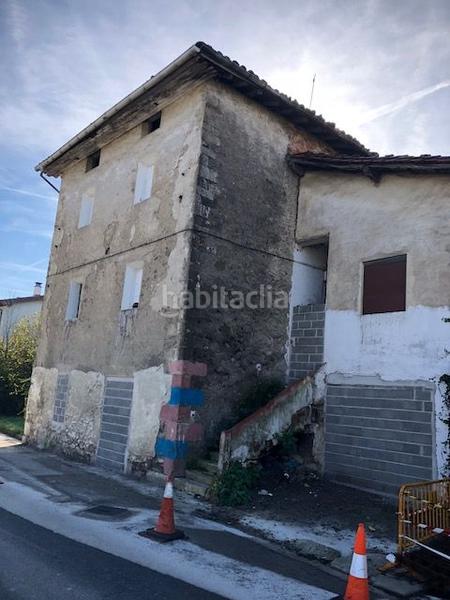 Foto e4996a41-00dd-4c1a-8086-15250666f9d4. Casa  de 4 viviendas en Ezkio - Itsaso