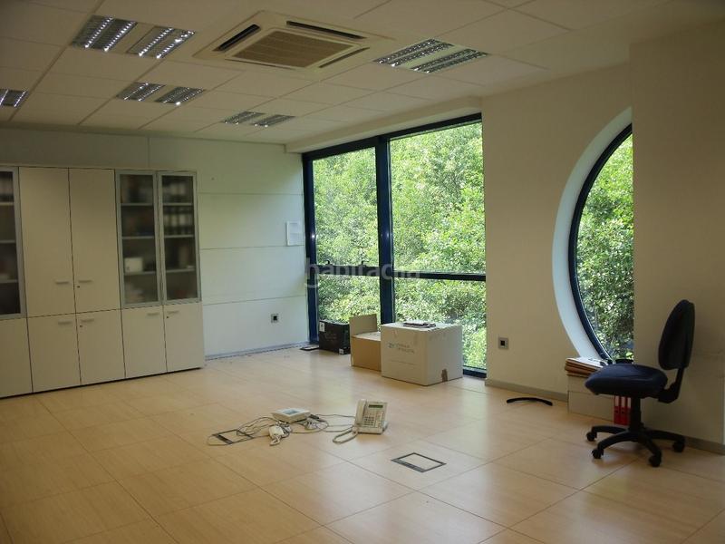 Foto 4a14e499-4d22-4e2e-bf9a-554647acc1dc. Oficina amb calefacció aparcament a Añorga - Zubieta - Atotxa Erreka Donostia - San Sebastián