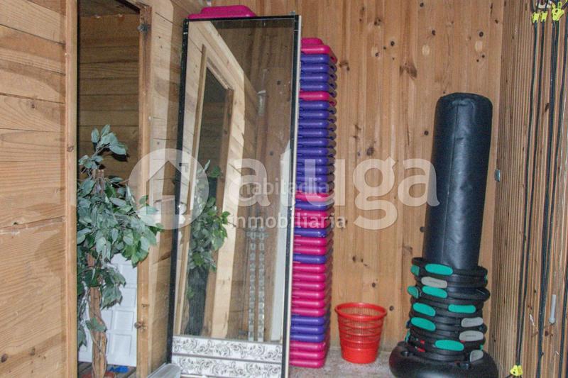 Foto 2030fb58-98f2-455c-95ab-8943e5b43136. Local commercial dans Coiro Cangas