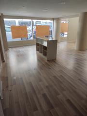 Location Local commercial à Coiro. Alquilar local comercial en cangas do morrazo. zona avenida de m