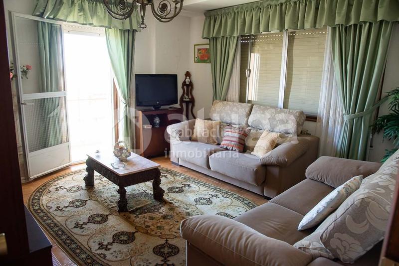 Foto d7c639f6-833b-449d-ac47-e78f0dd8818b. Haus mit heizung in Darbo Cangas