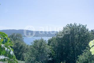 Casa en Aldn. Espectacular casa en venta en la zona de aldan, prximo a la pla