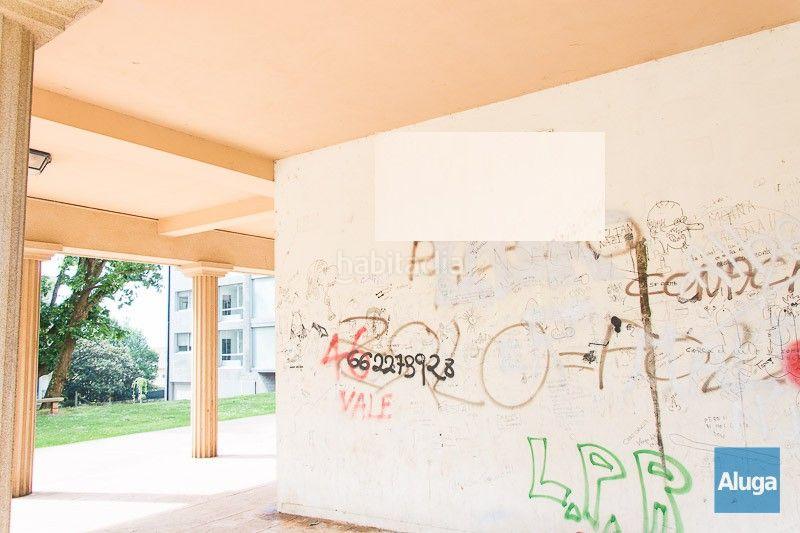 Foto cf467cba-674f-48b4-989c-0530fefe6882. Local comercial a Cangas pueblo Cangas