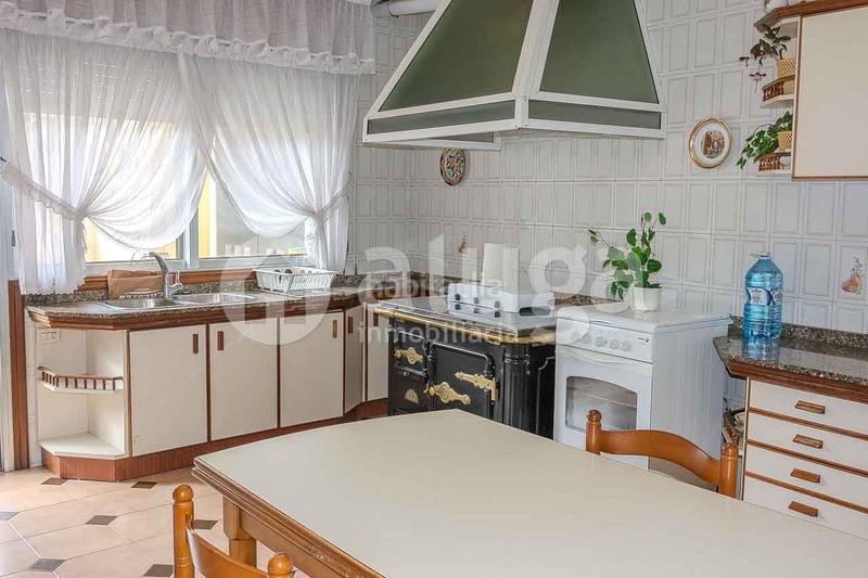 Foto 84418574-5a93-4eb4-b22e-c20d8234b887. Casale con riscaldamento in Cangas pueblo Cangas