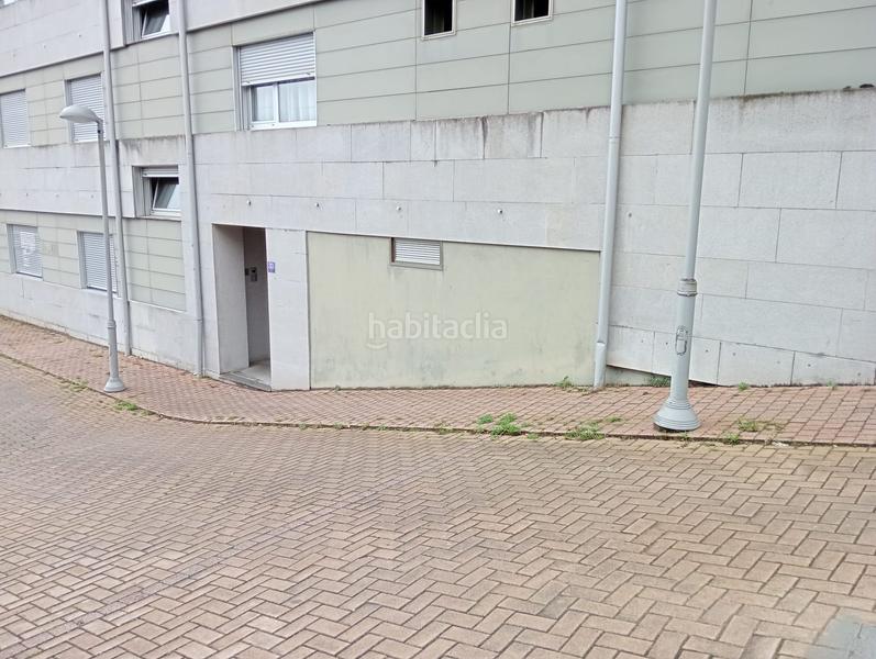 Foto 622eb71b-0b65-4733-bdf8-bf3a186931e5. Local comercial venta local do morrazo en Cangas pueblo Cangas