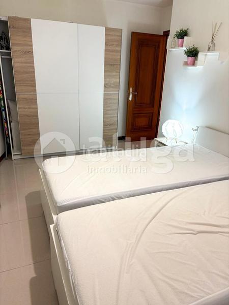 Foto e5206a7d-5029-47dd-afb6-210a6bd62e14. Rent flat with heating in Coiro Cangas