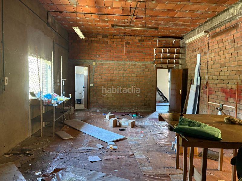 Foto 562065db-9f55-4427-9480-84bf64417fb6. Casa adossada a Darbo Cangas