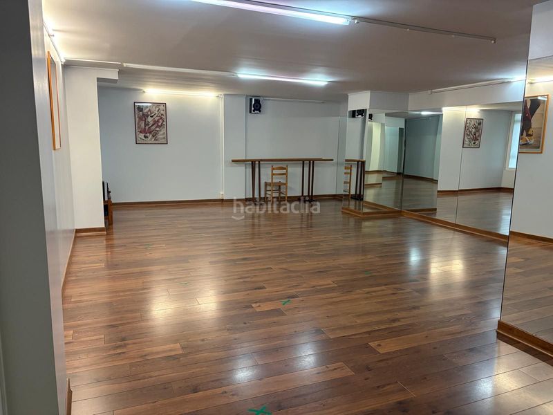 Foto af3f5a8f-c405-4aec-a3af-aa5d6834924b. Local comercial a Cangas pueblo Cangas