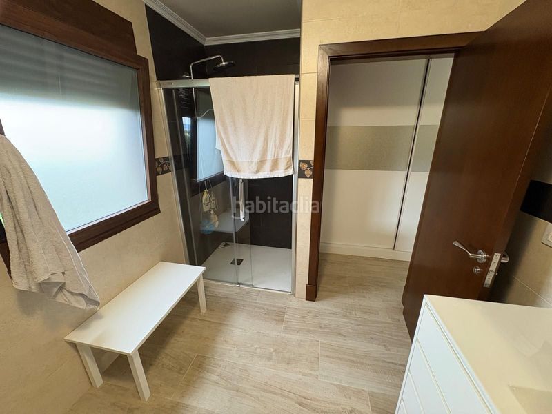 Foto 2900e334-23e6-435f-9825-c128607c6793. Casa amb aparcament a Coiro Cangas