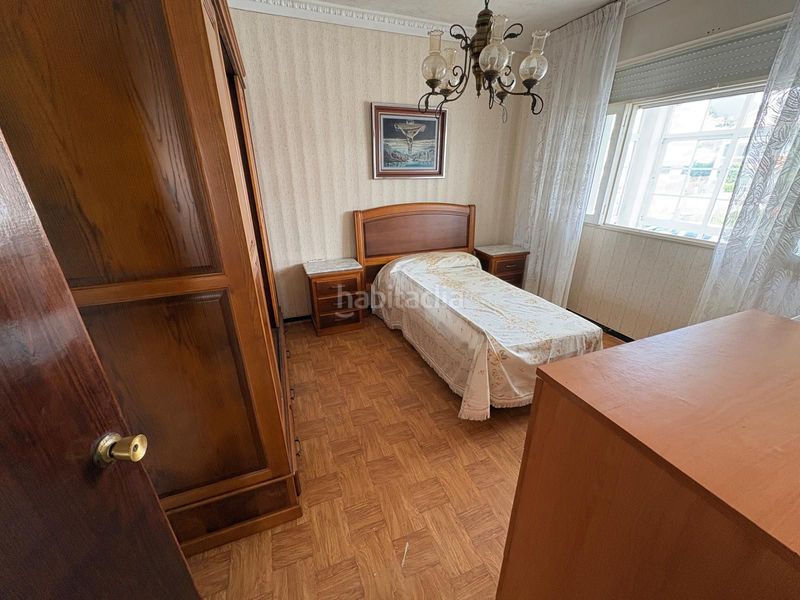Foto abc23e5f-5023-4c99-b412-56e9ec6a5a6b. Casa amb calefacció aparcament a Darbo Cangas