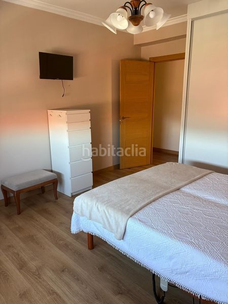 Foto 80ecf9ca-57b3-4cd5-b4e1-bcd9e7045279. Lloguer casa amb calefacció a Coiro Cangas