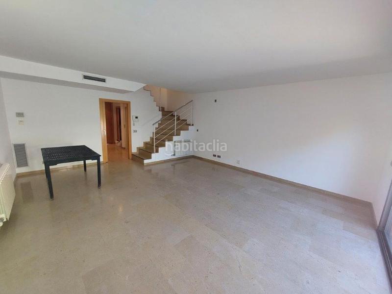 Foto 6cb1c622-21f4-439e-bc76-bf44467176c4. Casa a schiera in carrer de la barca 21 in Eixample Sant Joan Despí