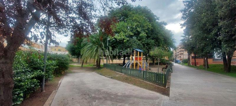 Foto b87e3859-341e-42d3-af87-f4aa79c059eb. Casa adossada a carrer de la barca 21 a Eixample Sant Joan Despí