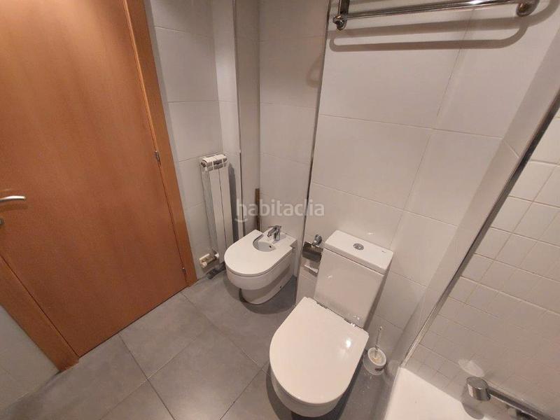 Foto 4421347e-47e7-4ce4-938d-bcb2c3a2ac38. Maison jumelée dans carrer de la barca 21 dans Eixample Sant Joan Despí