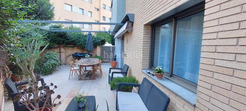 Foto 4dfe1afe-8101-465f-a6e2-efcc883cfc5b. Maison jumelée dans carrer de la barca 21 dans Eixample Sant Joan Despí