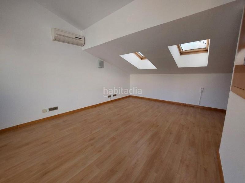 Foto a97d4d56-70f3-4f6c-a43a-6d2aed3b880b. Maison jumelée dans carrer de la barca 21 dans Eixample Sant Joan Despí