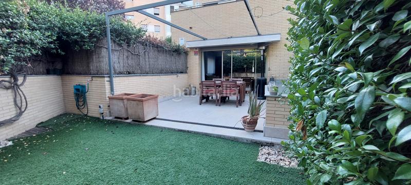 Foto adc6ec9a-d563-4907-9e6f-a500e485dfb9. Maison jumelée dans carrer de la barca 21 dans Eixample Sant Joan Despí