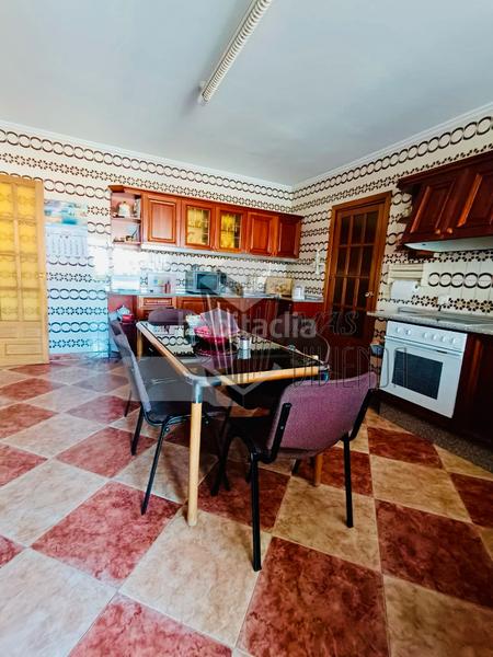 Foto 25da906a-c7ad-4108-b10f-9a6b293b5cd8. Casa adossada a Casco Antiguo Algeciras