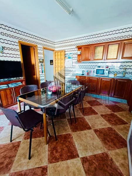 Foto 357d85f0-aad4-4953-9bc2-da905604b58f. Casa adossada a Casco Antiguo Algeciras