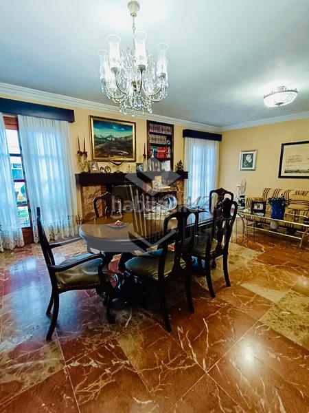 Foto 9af011e9-b3e1-4620-8dc1-0c05fd6f1ea1. Casa adossada a Casco Antiguo Algeciras