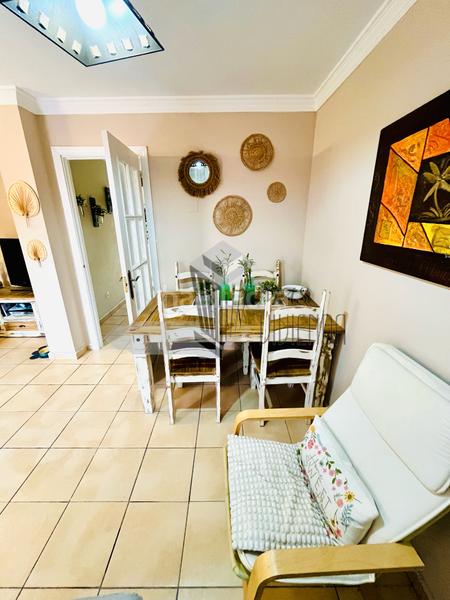 Foto 2397871c-ce68-4dc2-8592-0d3a4ca11385. Maison jumelée avec parking dans San García Algeciras