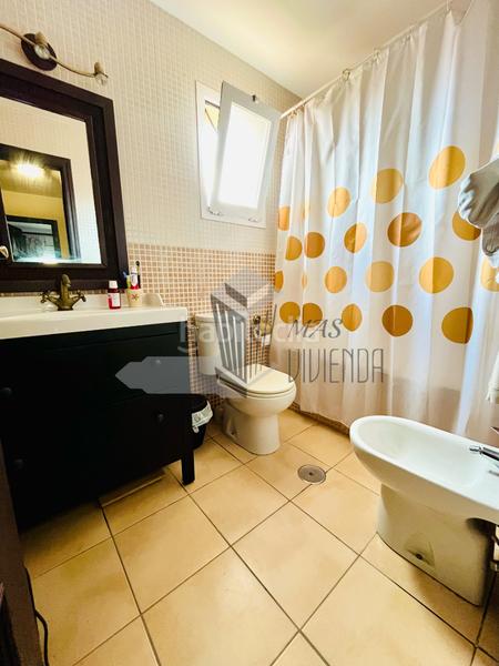 Foto 2d34283c-6234-4046-b0c6-0b36b063965d. Maison jumelée avec parking dans San García Algeciras