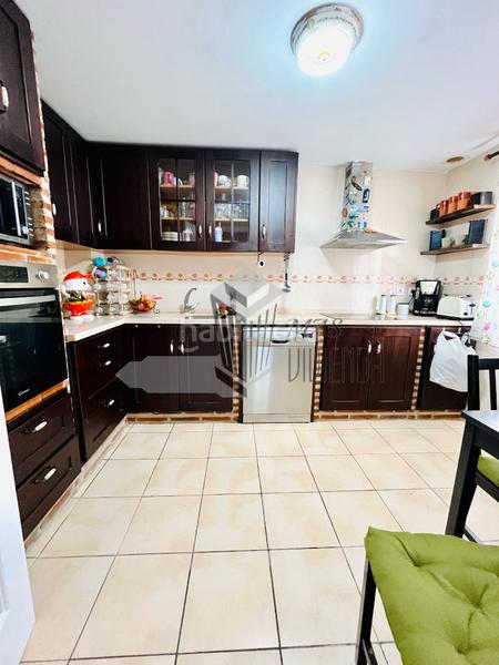 Foto 2e83de0d-96e0-4ae0-ae54-c674d9b1916c. Maison jumelée avec parking dans San García Algeciras