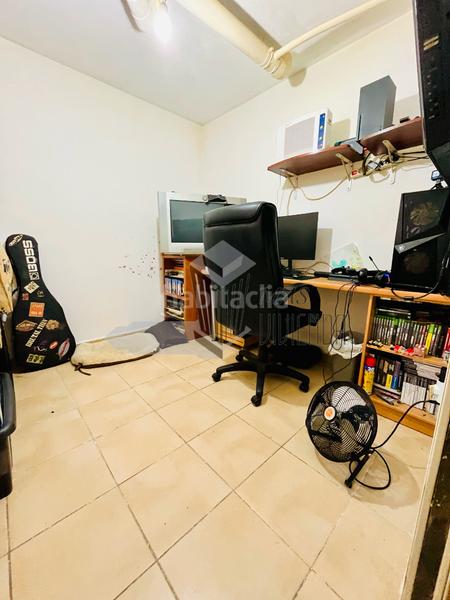 Foto 54ab9728-ee29-48ff-be1c-2e015d220fff. Maison jumelée avec parking dans San García Algeciras