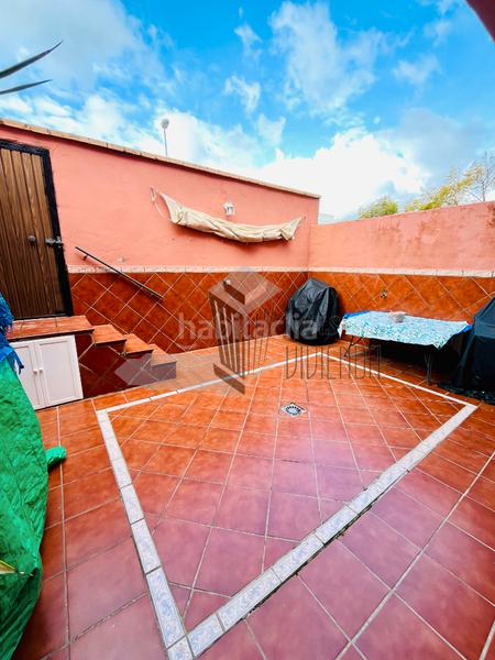 Foto 644ad189-424c-4904-954e-8522414a5a72. Maison jumelée avec parking dans San García Algeciras